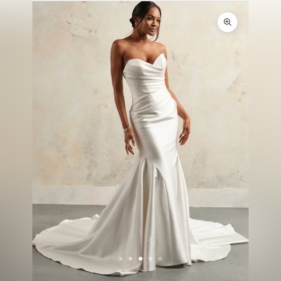 BRAND NEW WITH TAGS NEVER WORN NO ALTERATIONS SOTTERO & MIDGLEY